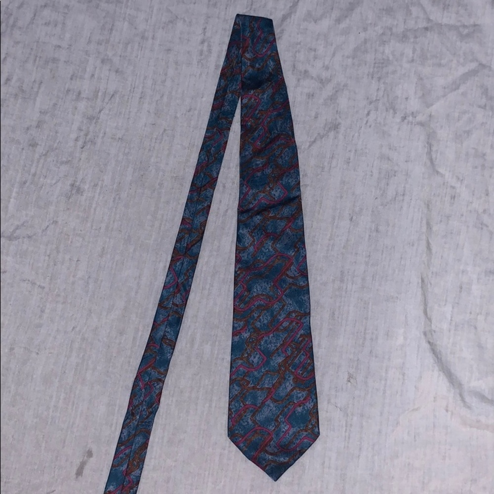 Fierté s.r.l. Tie